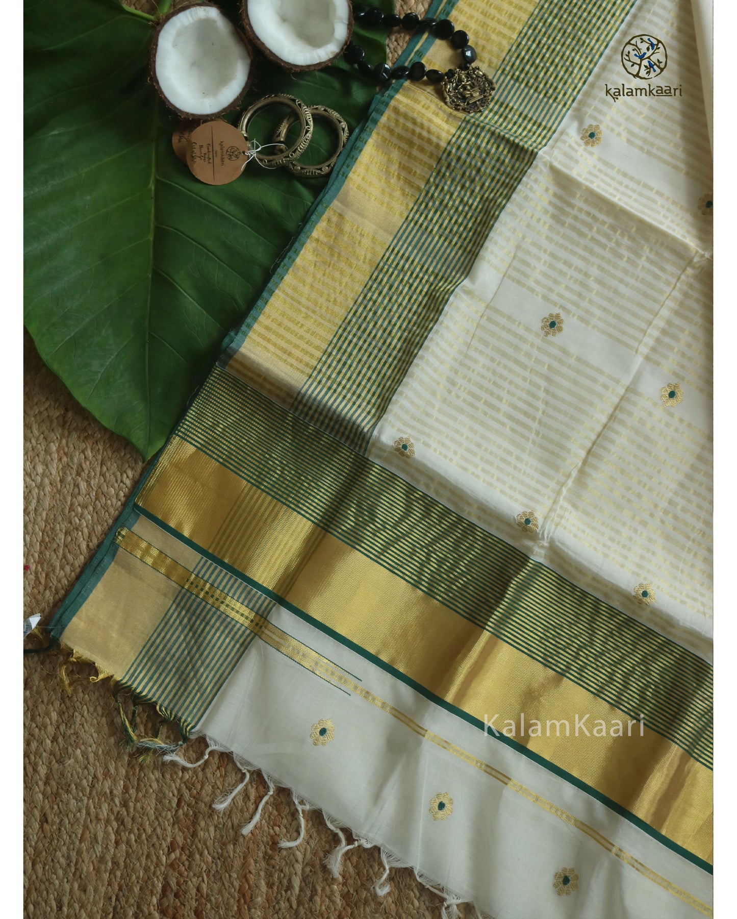 KAMMALU POOVU GREEN GOLD KASAVU SAREE