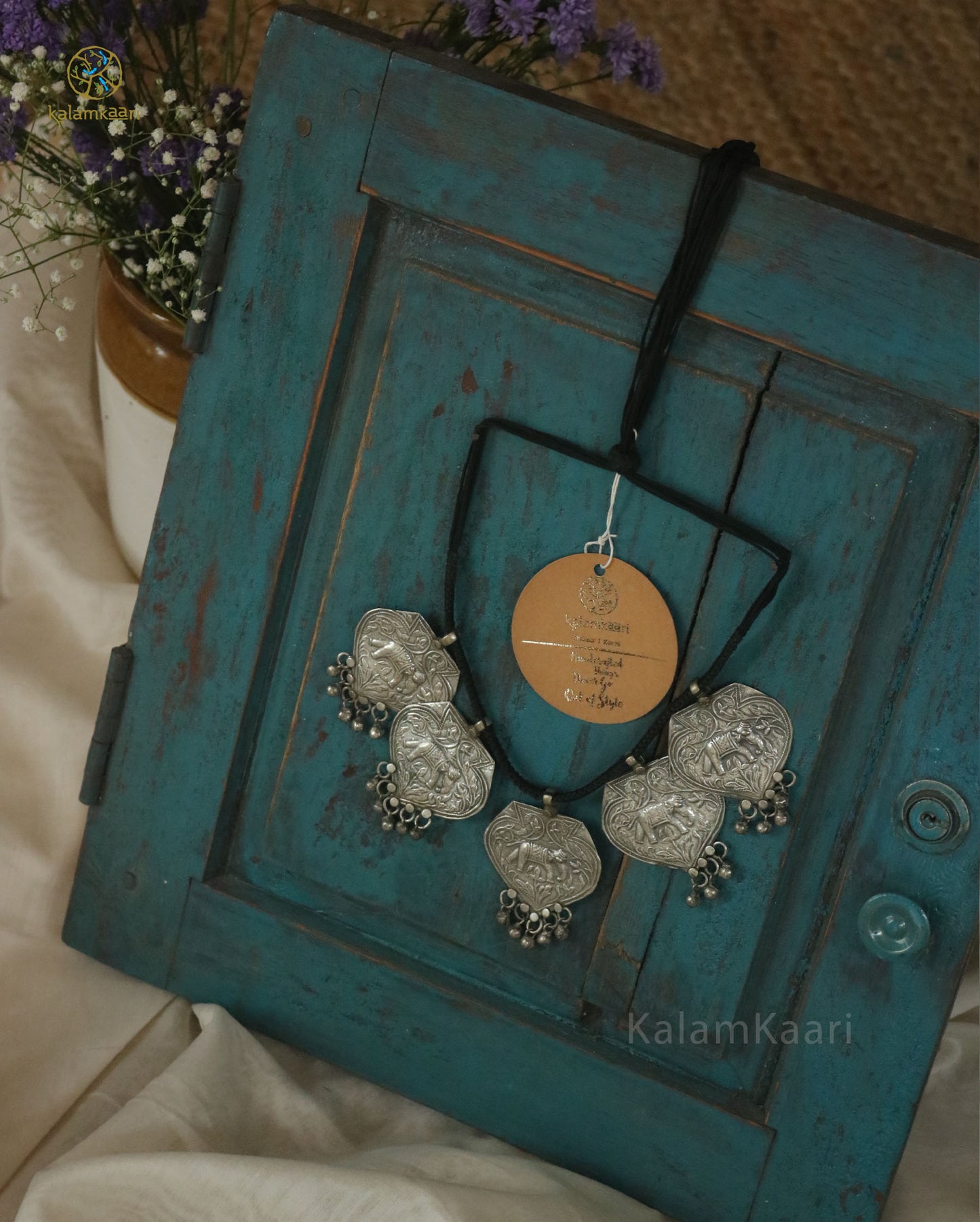 OXIDISED SILVER NECK PIECE