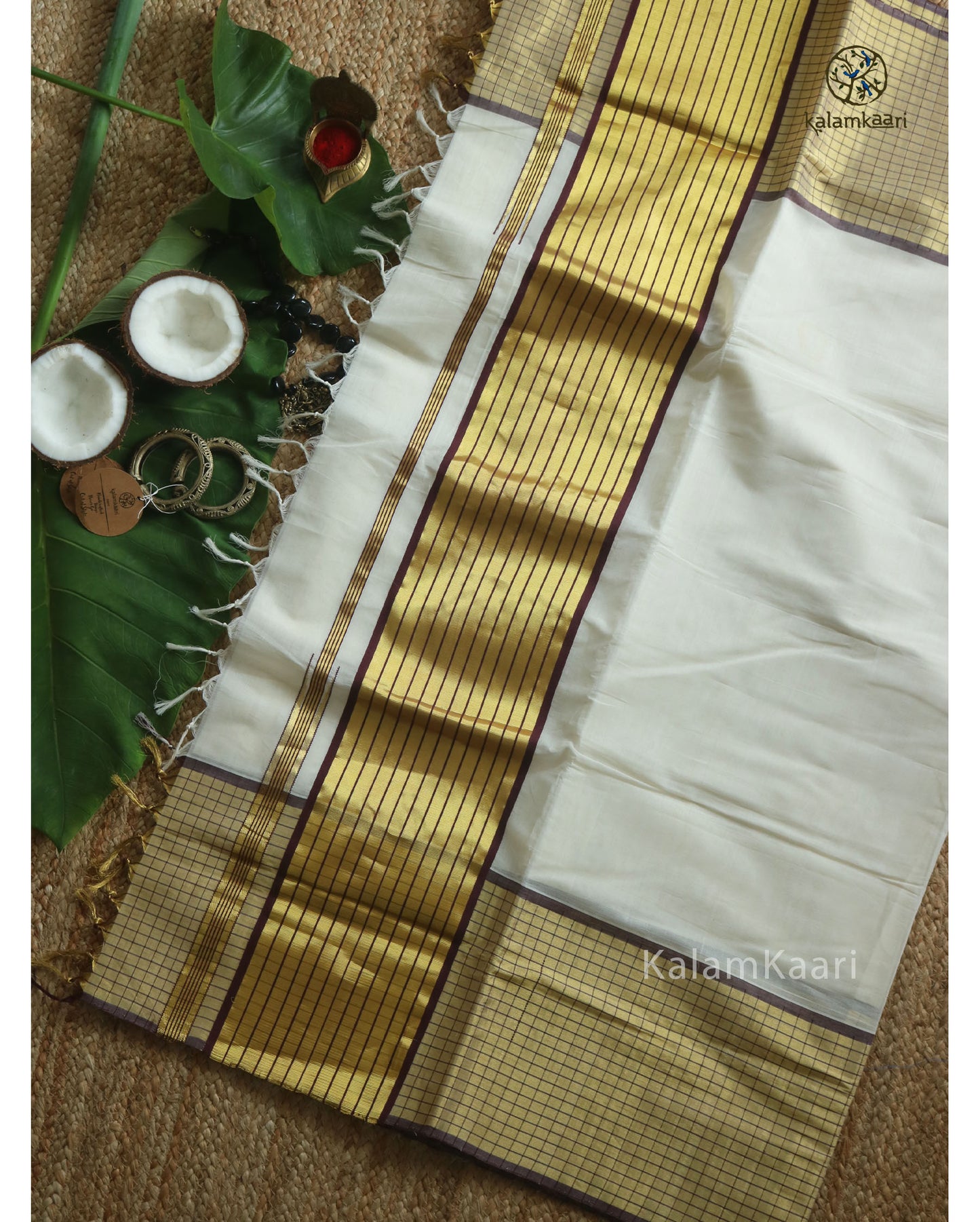 8"CHECKS BORDER SAREE COFFEE BROWN