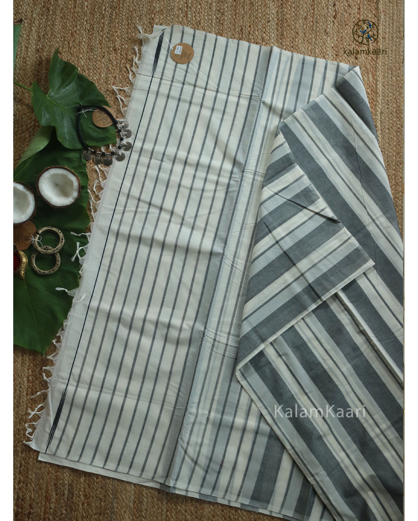 BLACK STRIPES CHUTTI SAREE