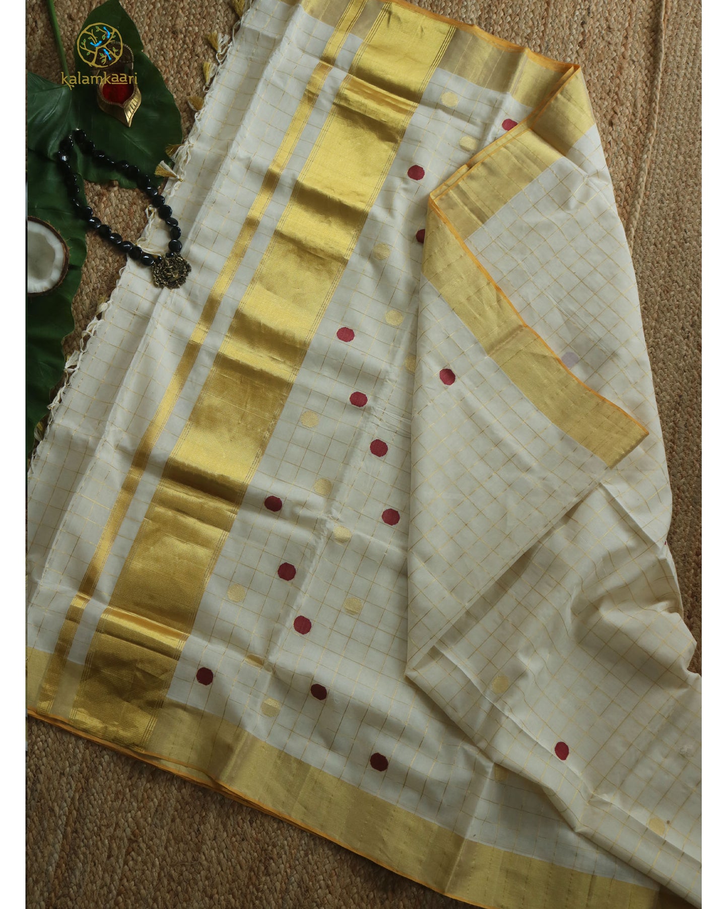 HAND BUTTA POLKA DOT RED KASAVU SAREE