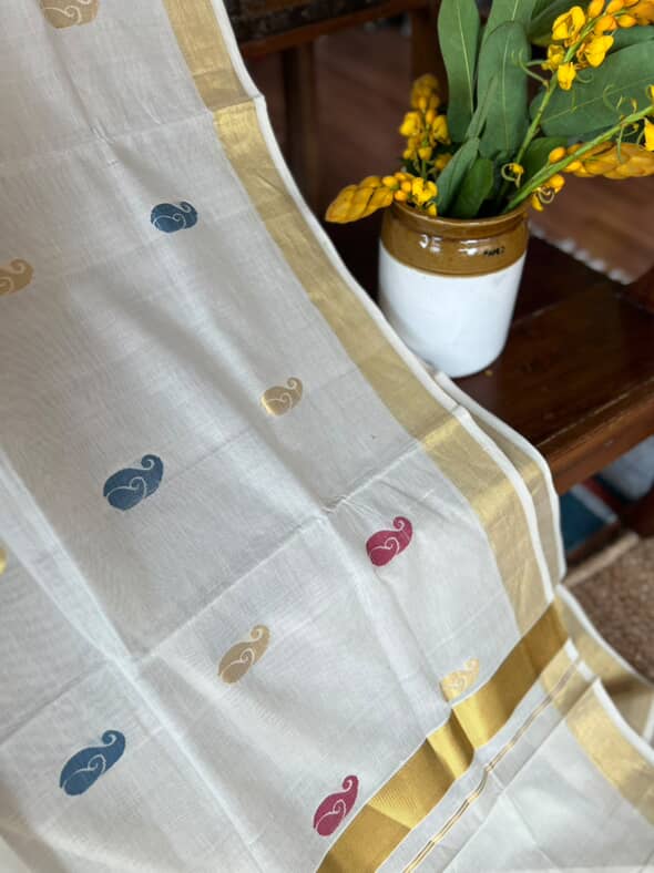 MULTICOLOR HAND WOVEN BUTTA SAREE
