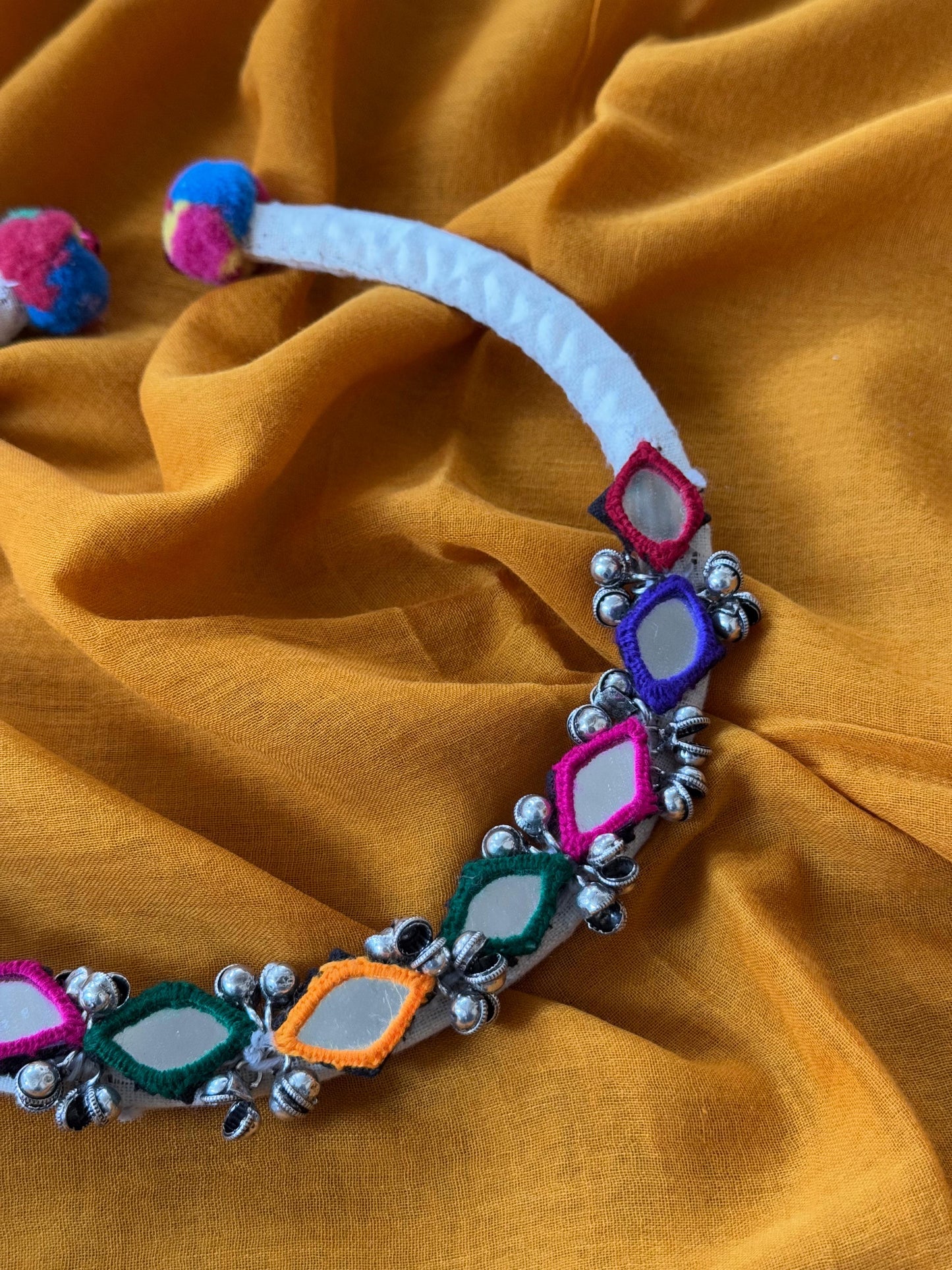 KUTCH HASLI WITH GUNGROO