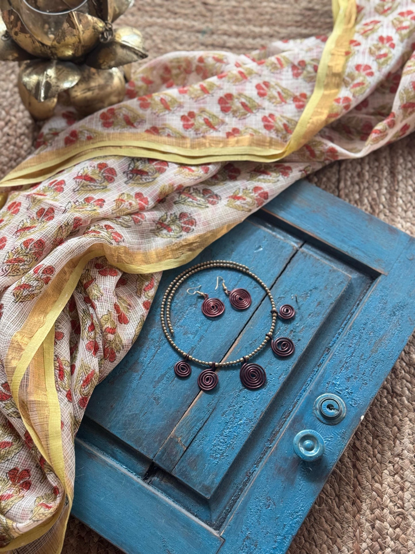 Charulata Swirl mala