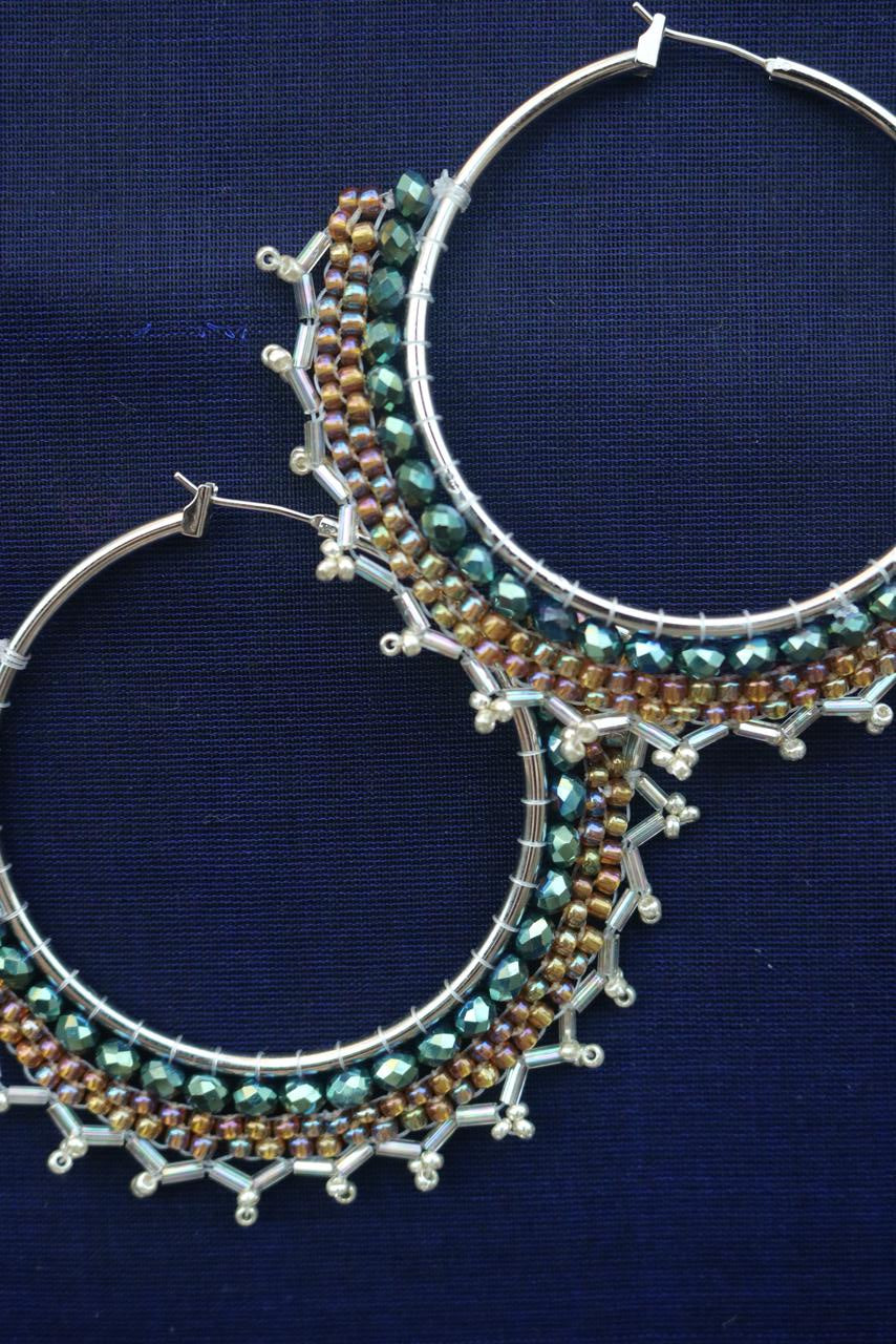 HANDMADE LOOP EARING
