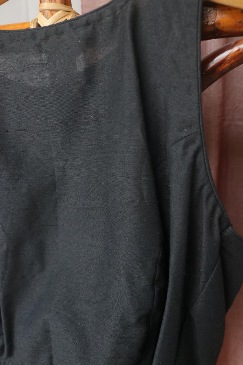 T BACK BLOUSE