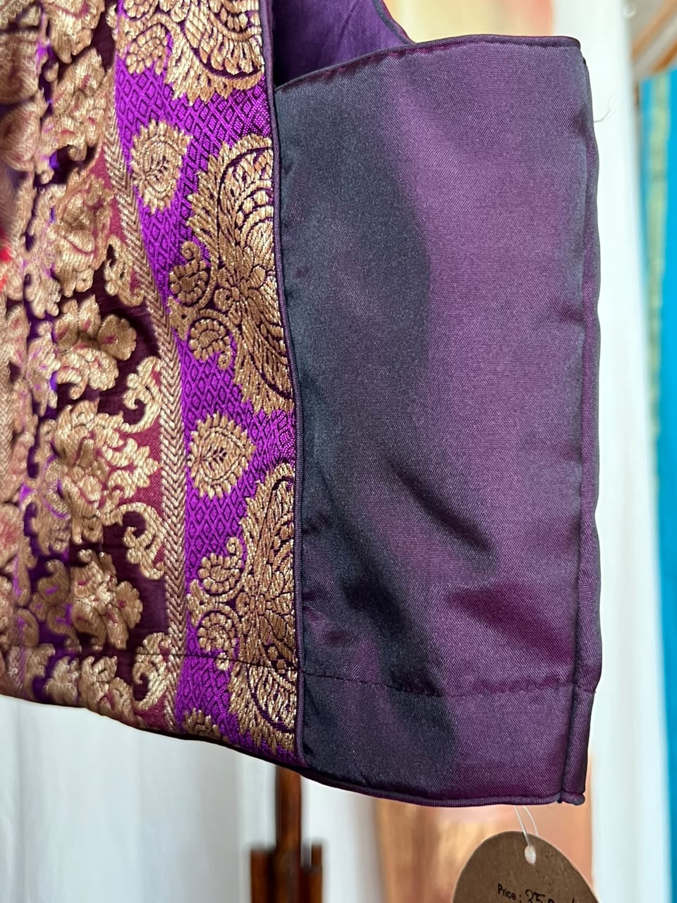 T BACK BLOUSE