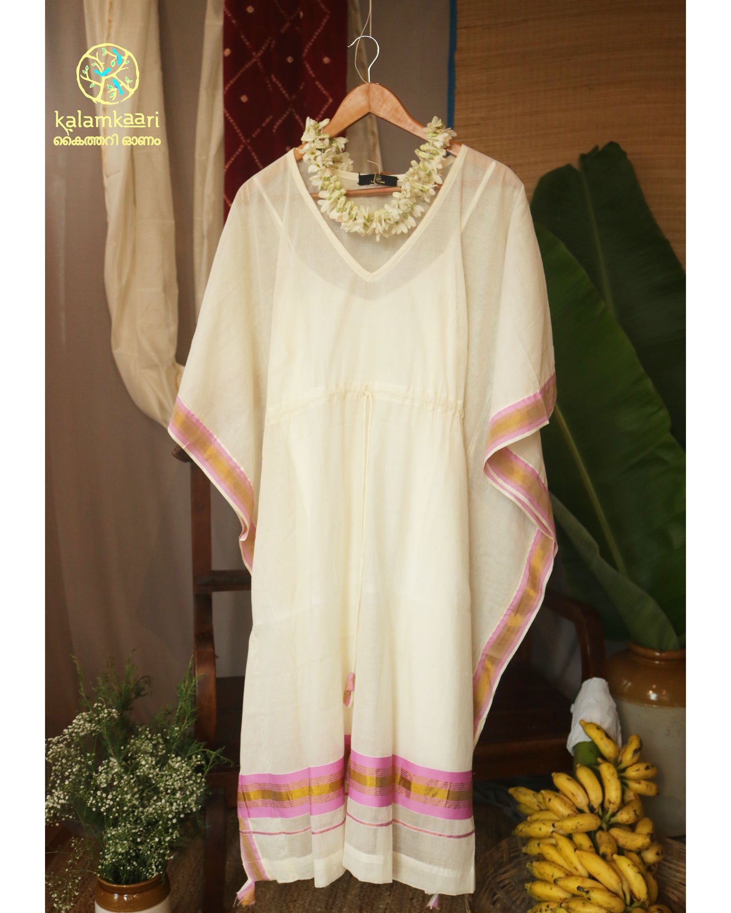 Kasavu kaftan- pink kara (Kaithari Onam)