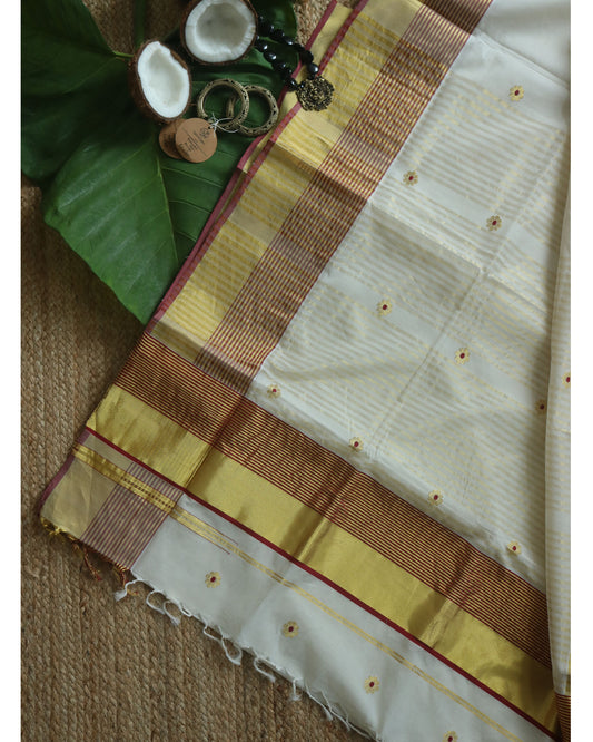 KAMMALU POOVU RED GOLD KASAVU SAREE