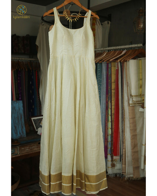 Kasavu anarkali Dress_ stripes