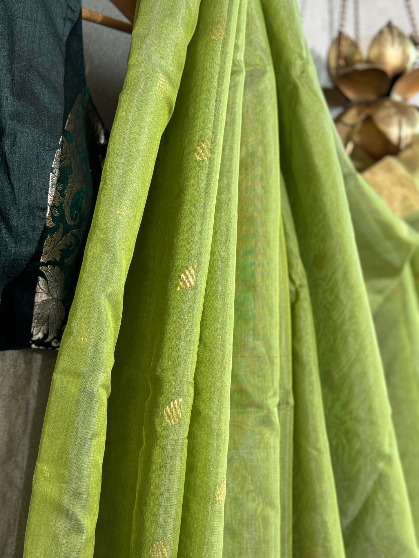 GREEN CHANDERI SAREE WITH LEAF MOTIF