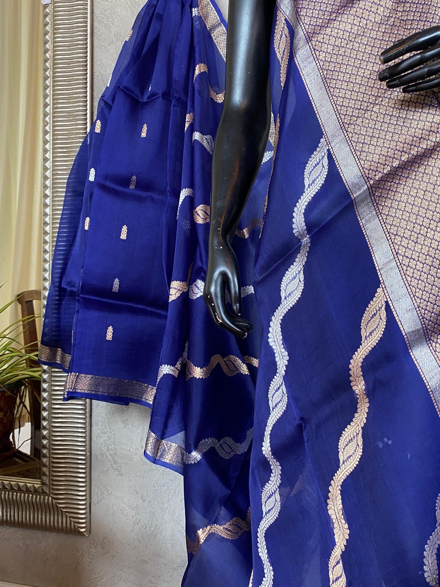 BANARASI ORGANZA SAREE - INDIGO