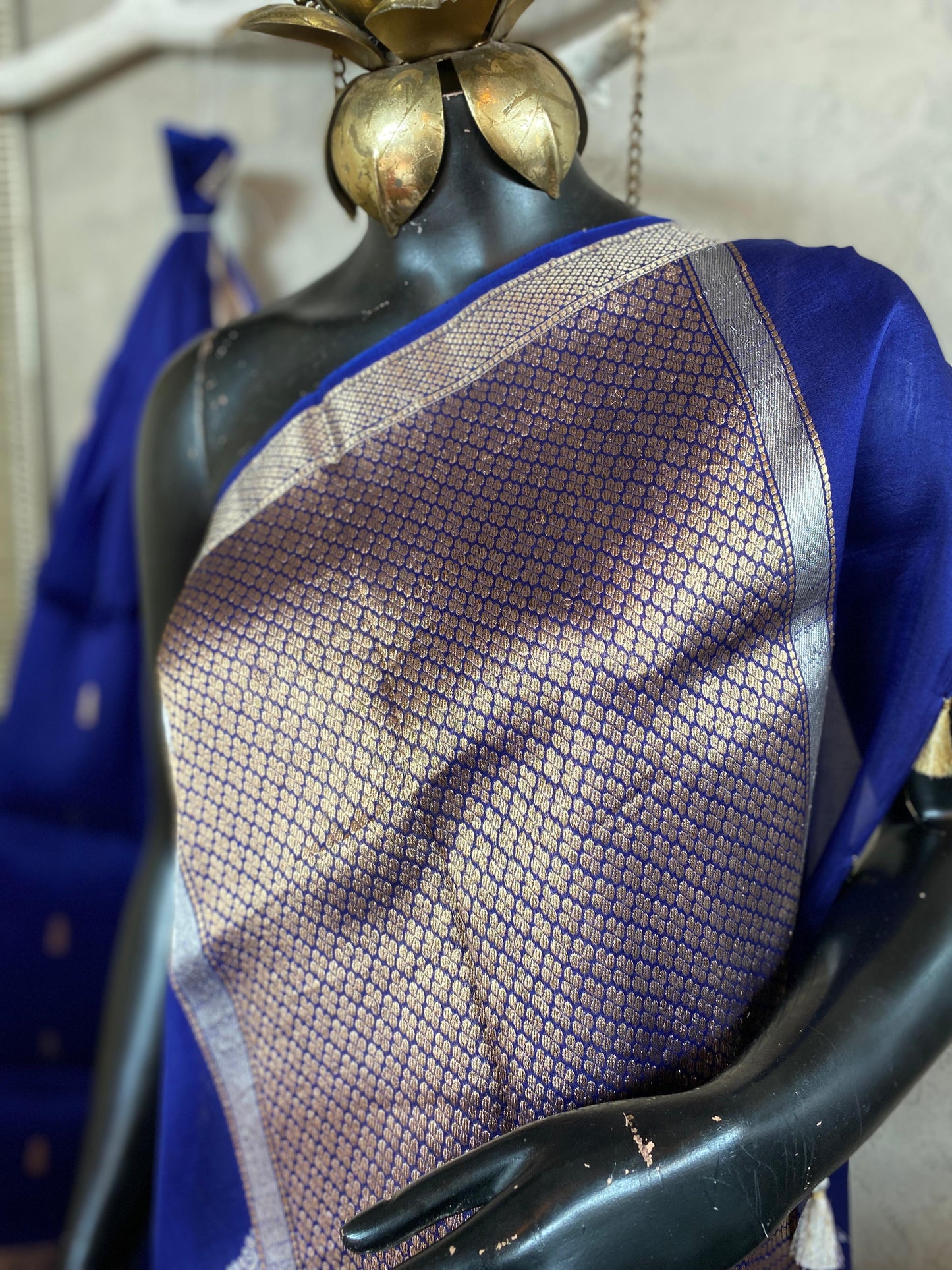 BANARASI ORGANZA SAREE - INDIGO