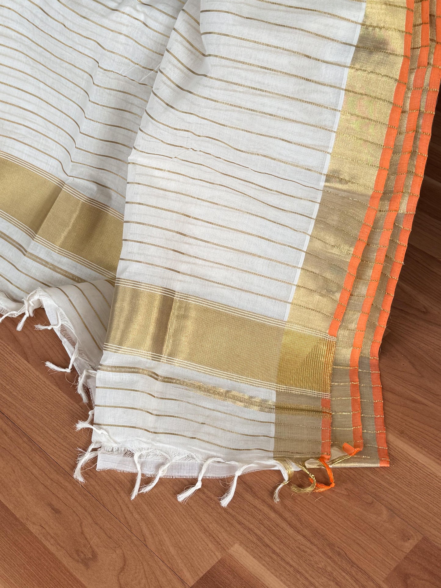 ORANGE SELVEDGE, GOLDEN KATTIKKARA STRIPED KASAVU SAREE