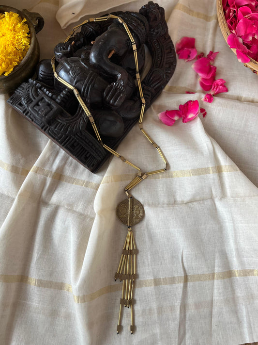 GOLD LONG TUBE NECK PIECE WITH ROUND PENDENT