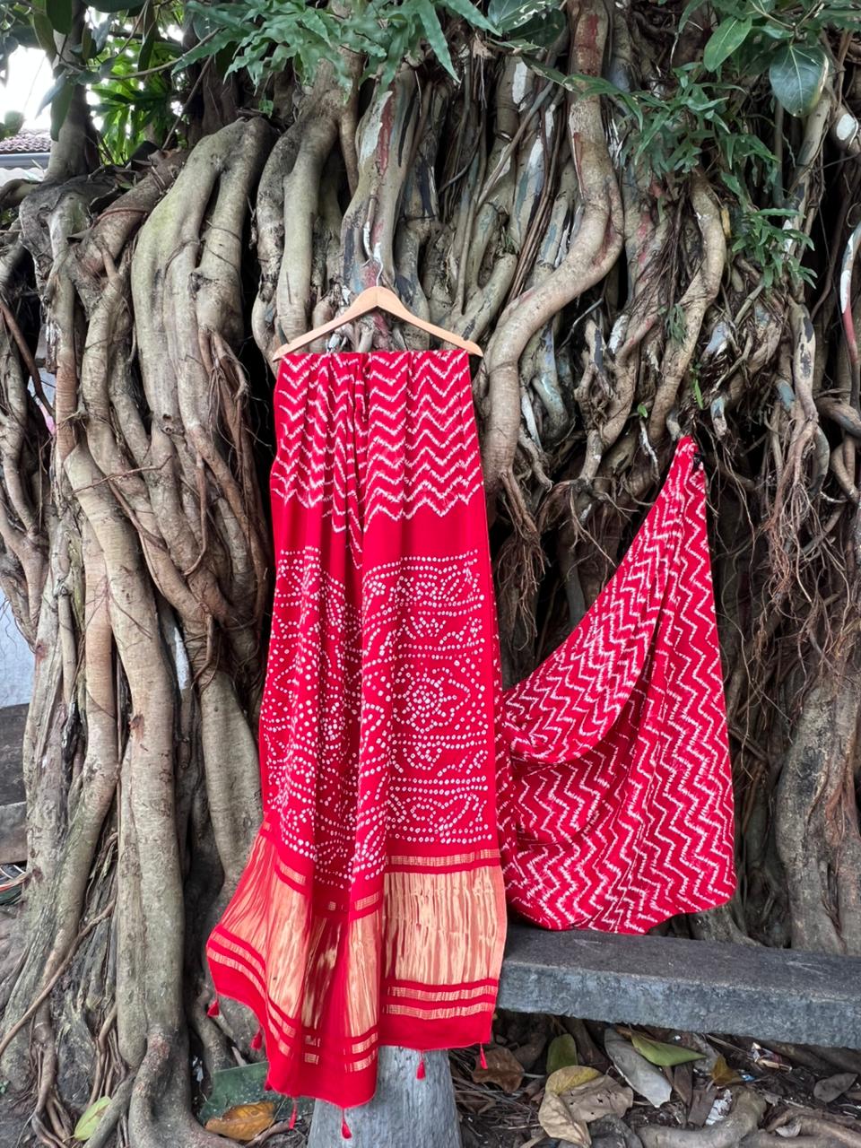 MODAL SILK BANDHUNI WITH NEEDLE SHIBORI RED SAREE