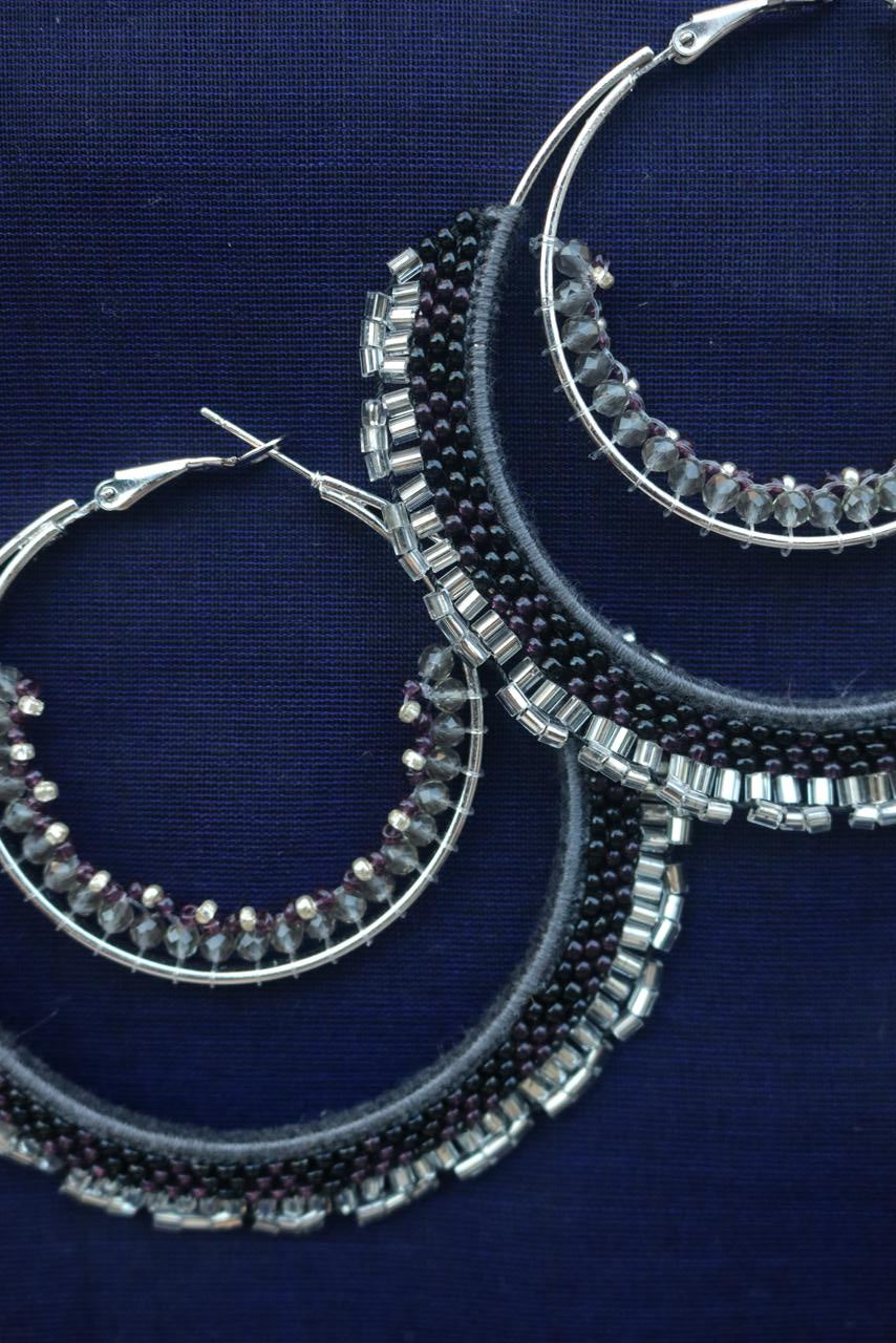 HANDMADE LOOP EARING