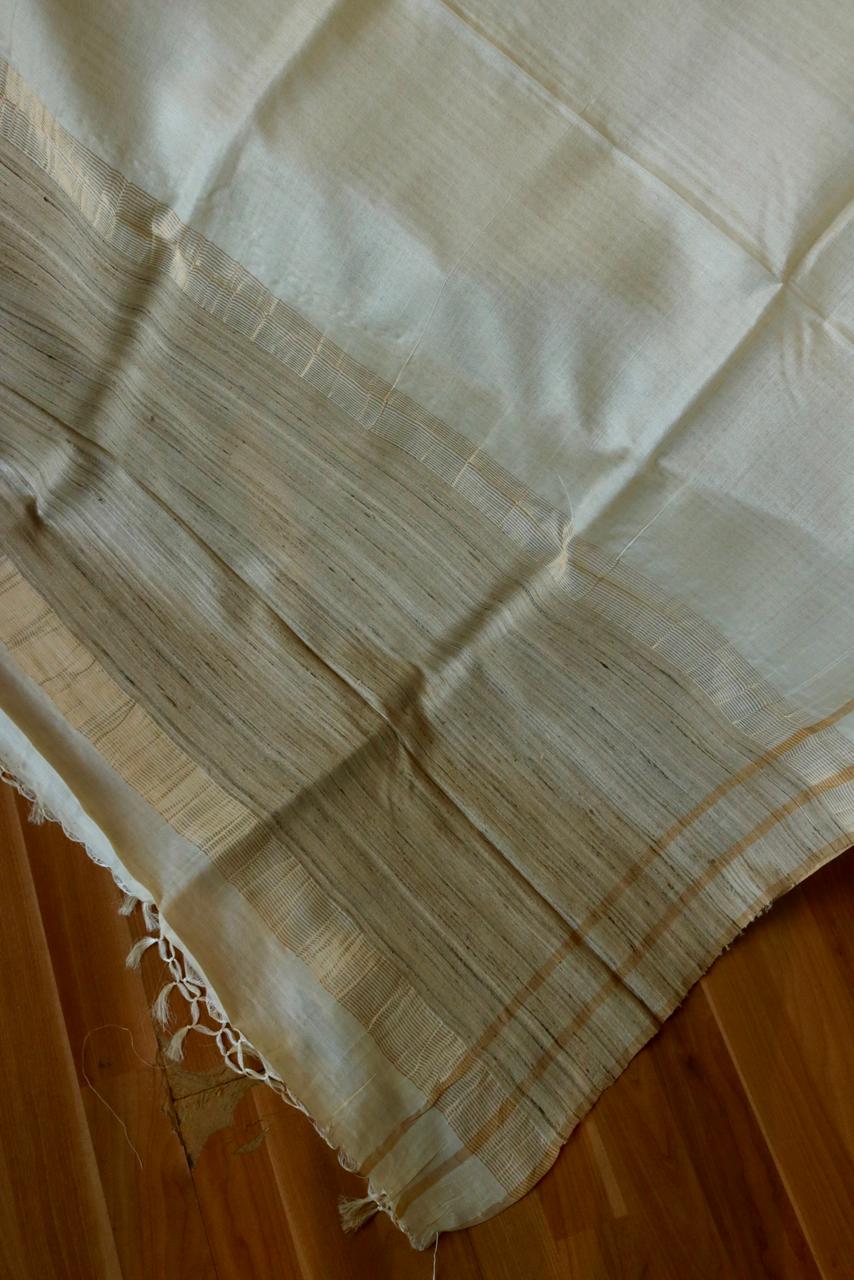 TUSSAR PLAIN SAREE WITH 3 LAYER ZARI LINE BORDER