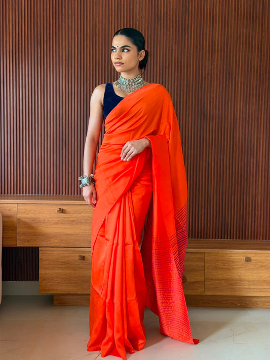 VAT-DYED CHANDERI SAREE WITH EMBROIDERY PALLU_ORANGE