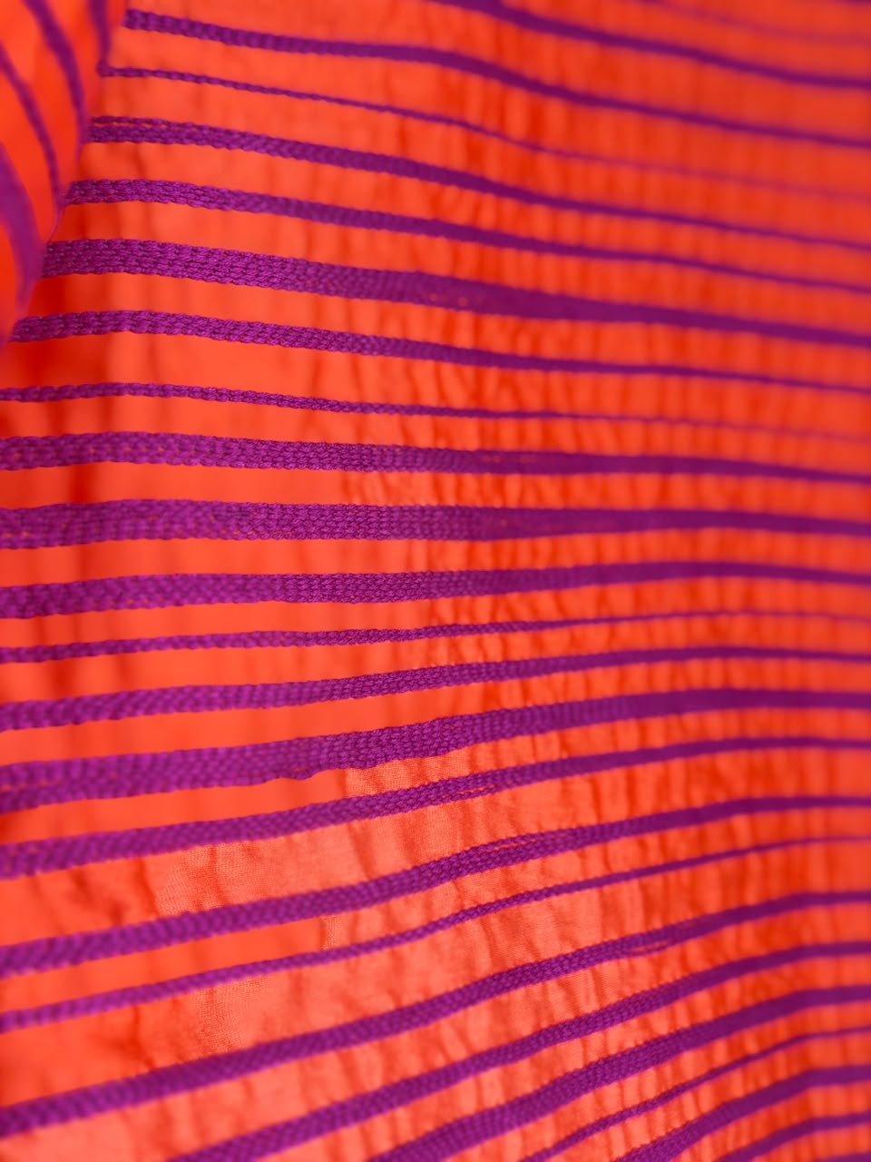 VAT-DYED CHANDERI SAREE WITH EMBROIDERY PALLU_ORANGE