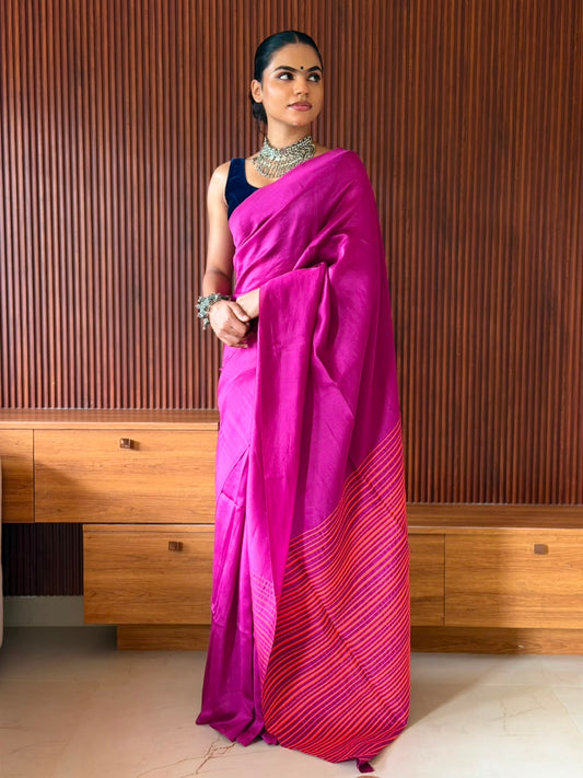 VAT-DYED CHANDERI SAREE WITH EMBROIDERY PALLU_MAGENTA