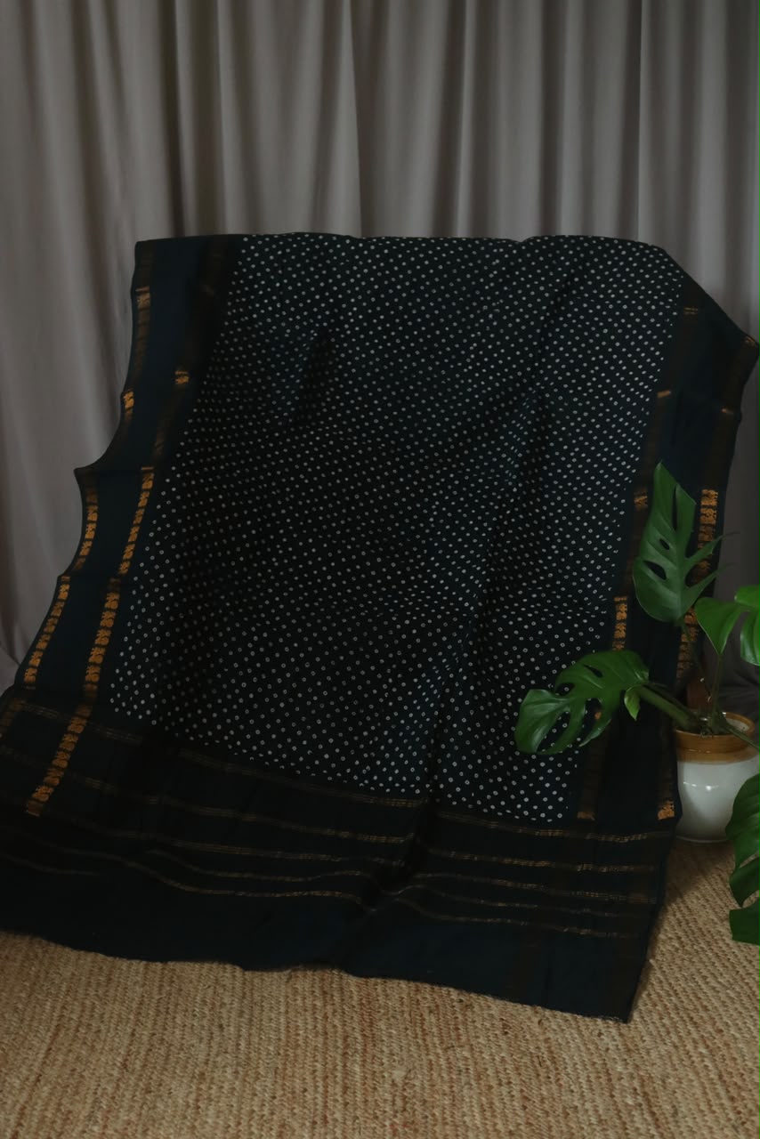 ATCHUKATTU BLACK AND WHITE SUNGUDI COTTON SAREE