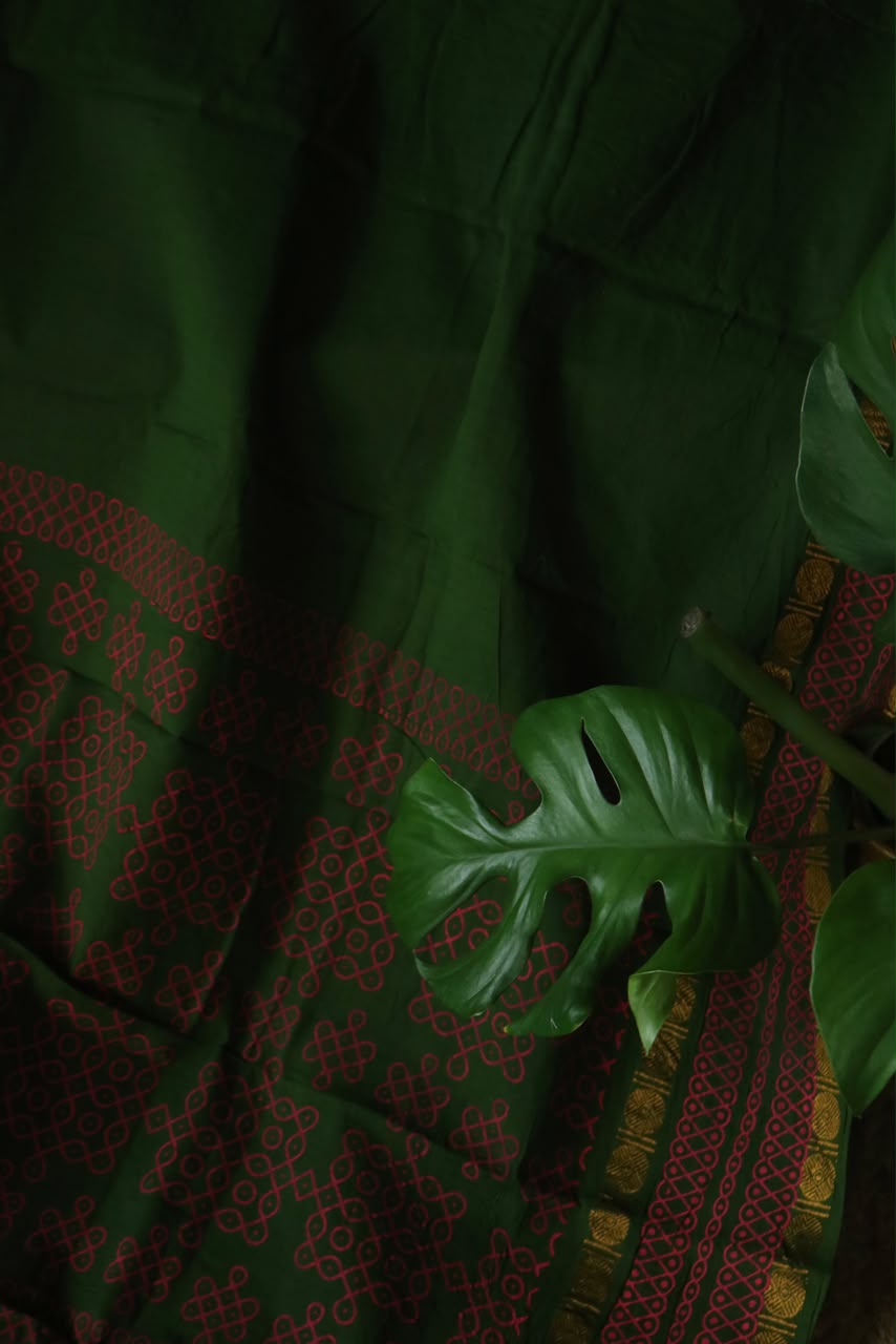 GADI KOLAM PRINTED COTTON SAREE GREEN