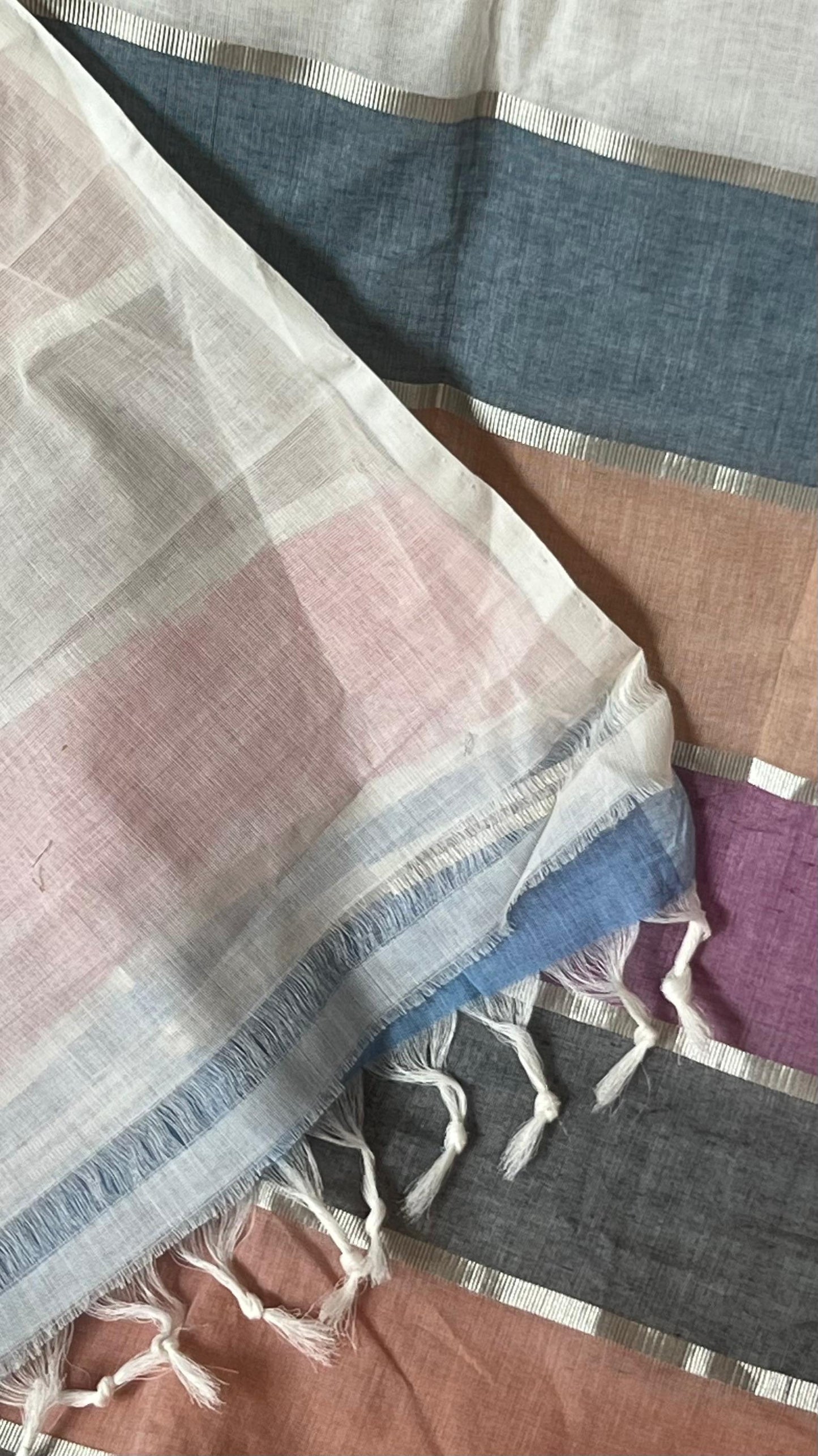 Rainbow Casatta Kasavu saree (silver)