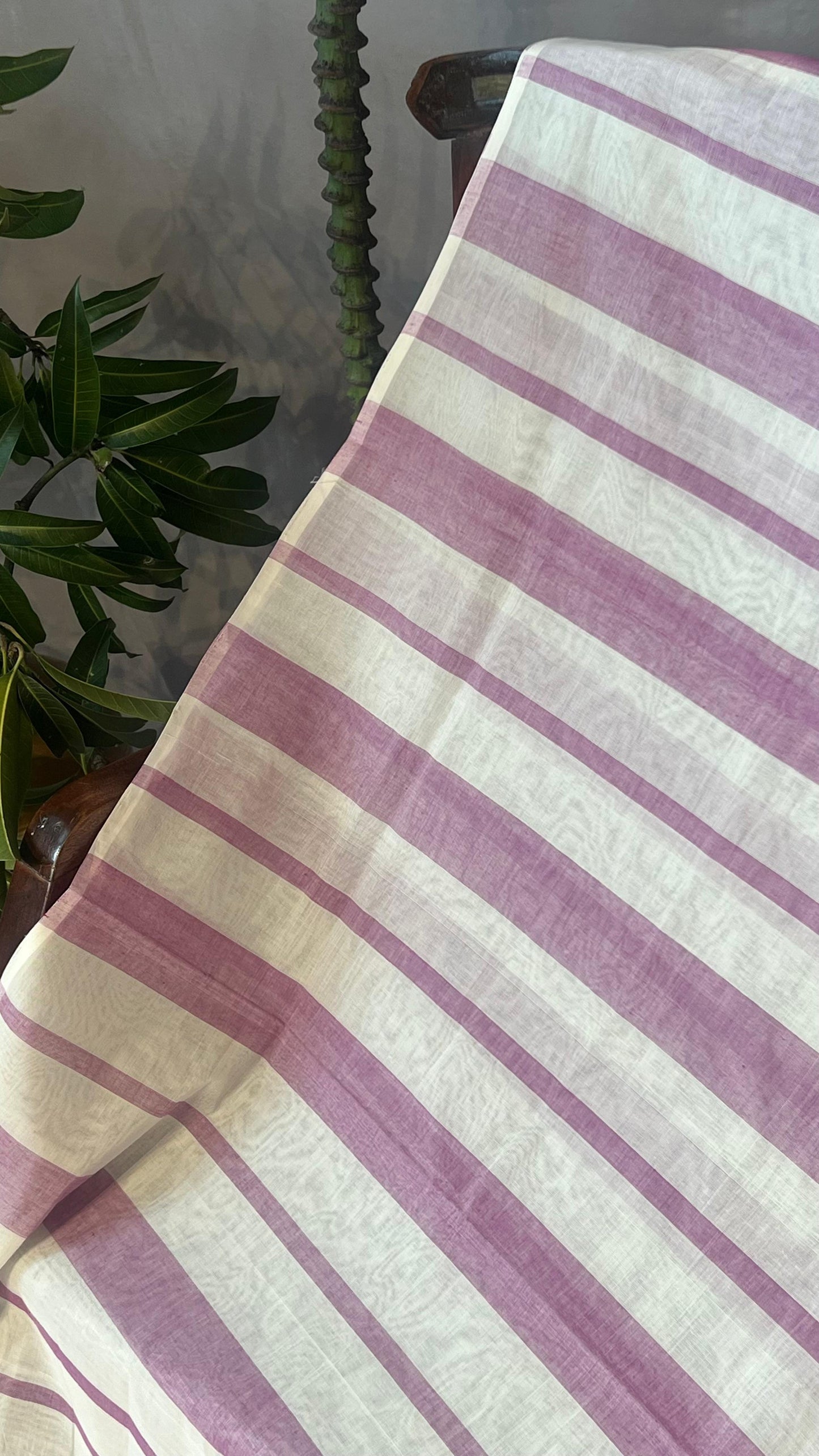 purple & white striped Kara saree