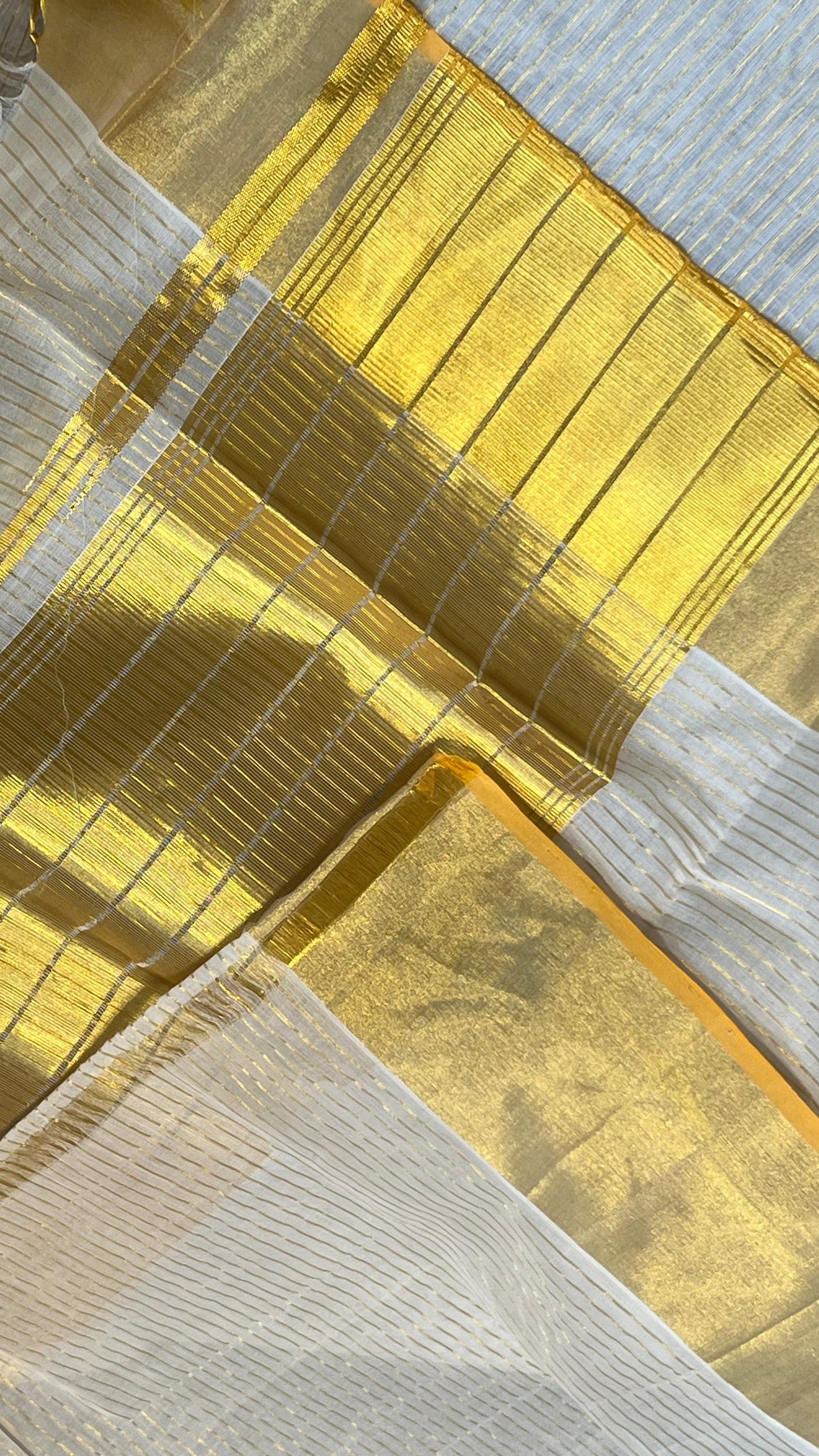 Swarnarekha Katti Kara Kasavu