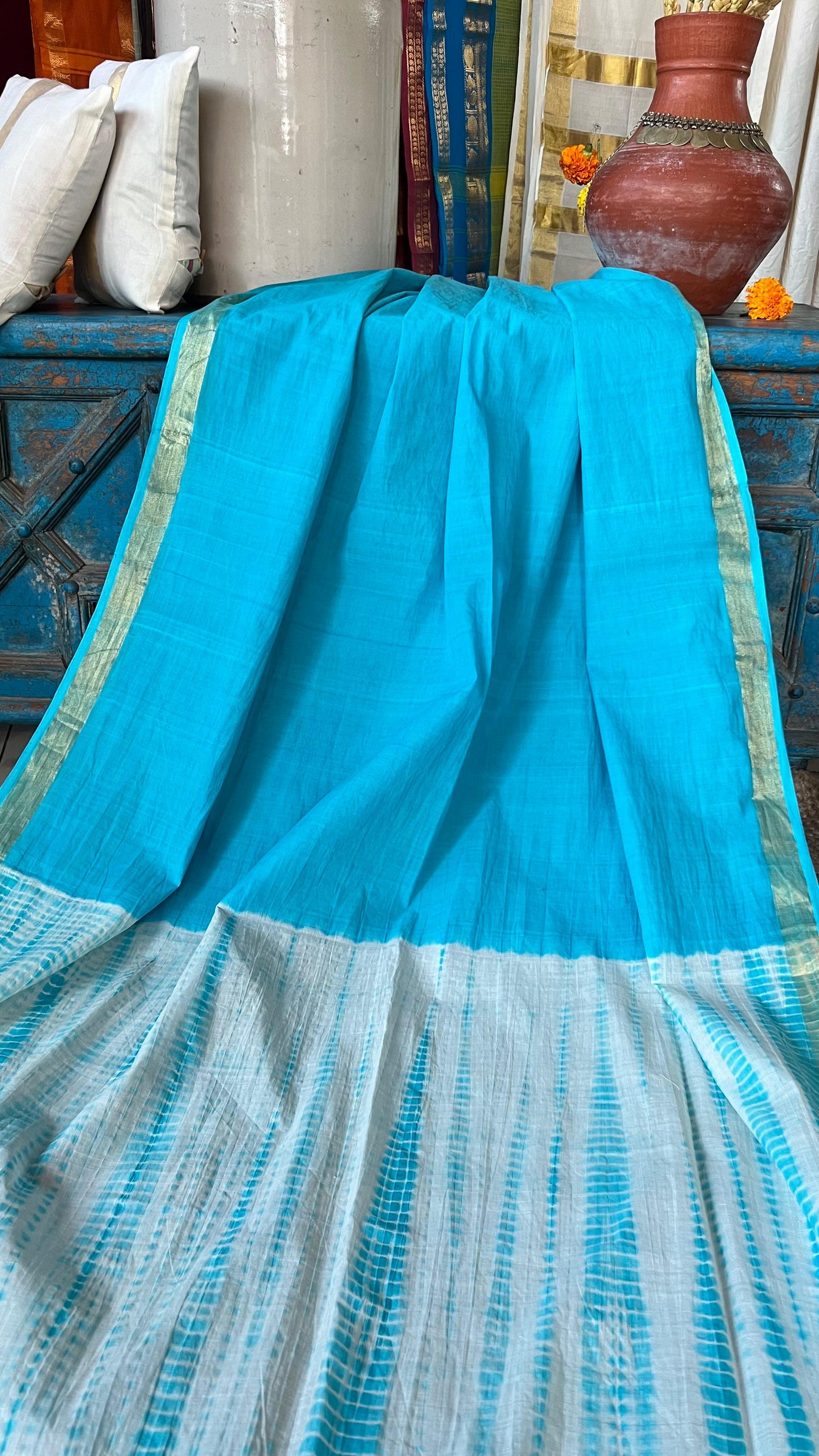 TIE-DYED SAREE WITH KASAV PALLU