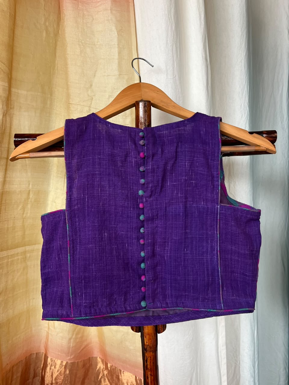 T BACK BLOUSE