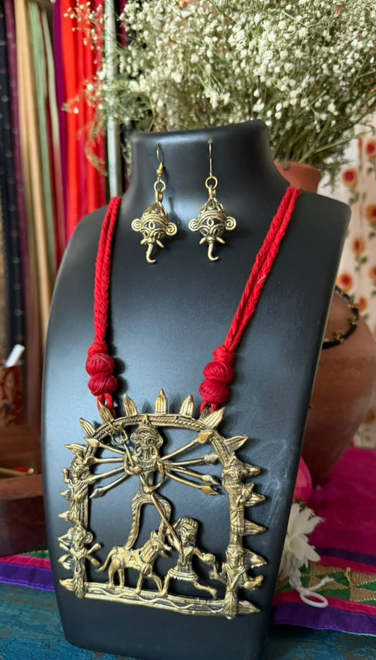 DURGA PENDENT WITH EARRINGS