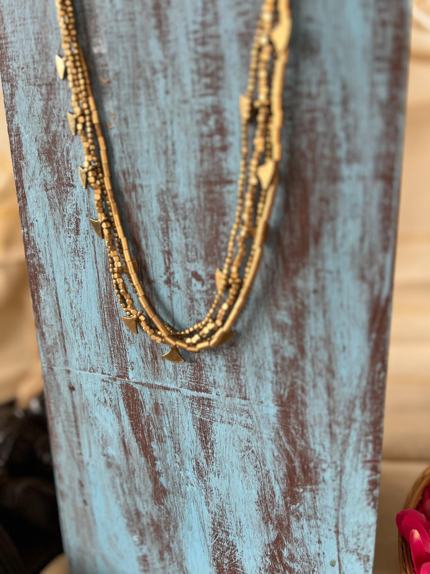 4 LAYERED SMALL NECKPIECE