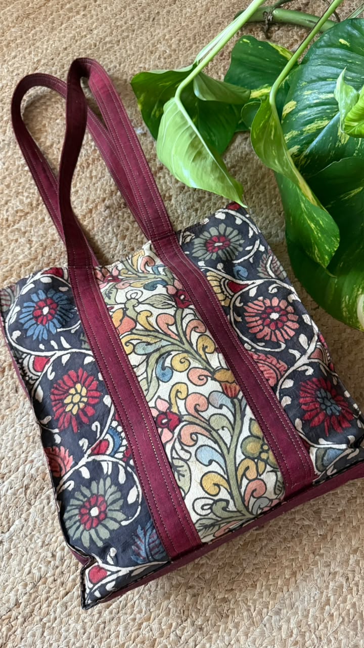 KALAMKAARI TOTE BAG