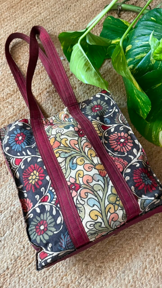 KALAMKAARI TOTE BAG