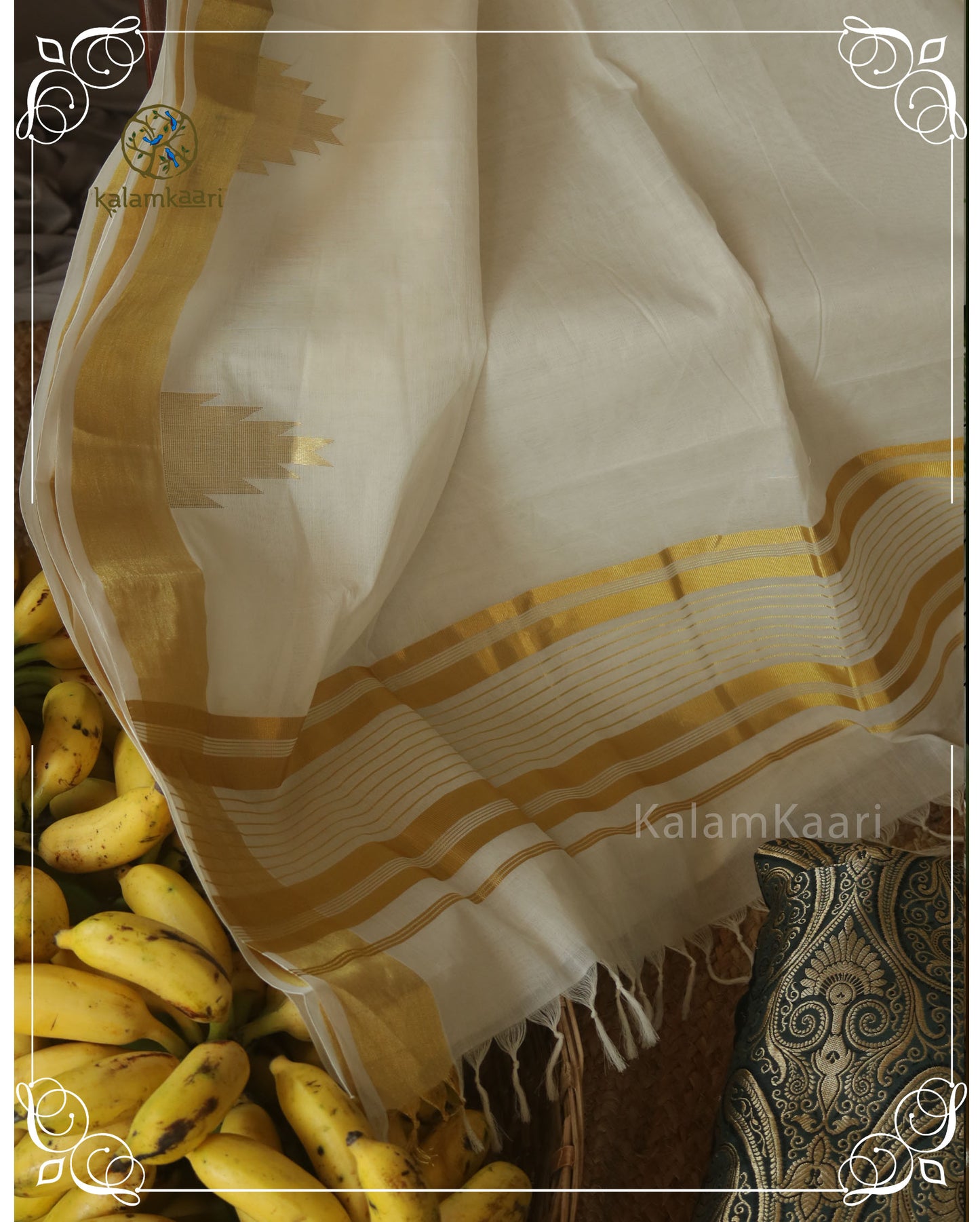 Kerala Kasavu saree with komma borders