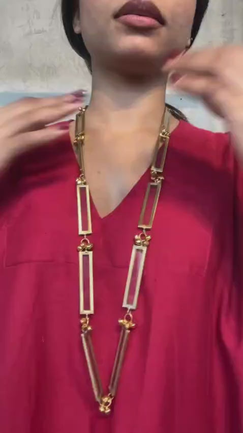 RECTANGLE GLASS GUNGURU NECKPIECE